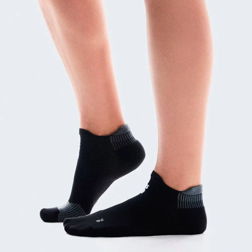 CALCETINES ON PERFORMANCE RUN LOW - Black / Eclipse - Imagen 2