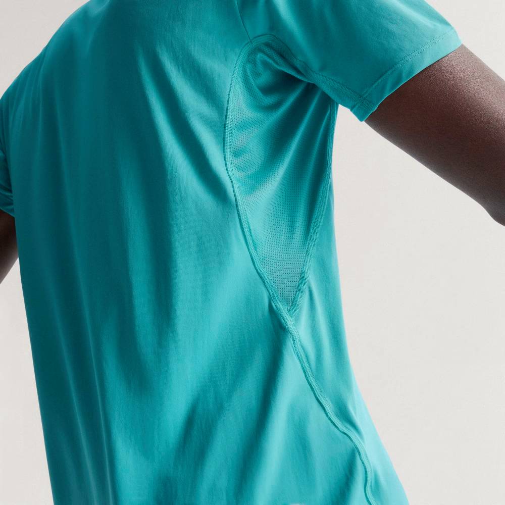 CAMISETA ADIDAS ADIZERO ESSENTIALS - Powder Teal - Imagen 8