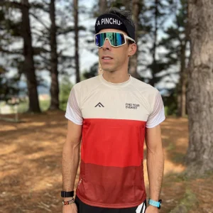 CAMISETA TÉCNICA FIND YOUR EVEREST - Burgundy Style