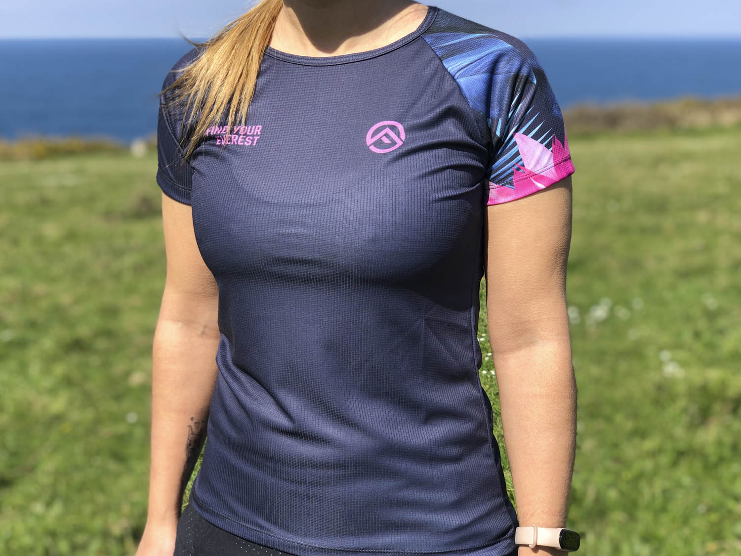 CAMISETA TÉCNICA FIND YOUR EVEREST MUJER - Jungle