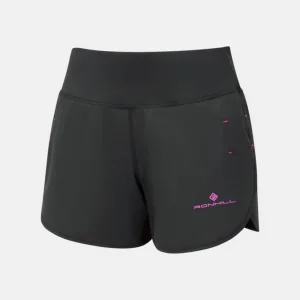 PANTALÓN CORTO RONHILL TECH 4.5" MUJER - Black / Razzmatazz