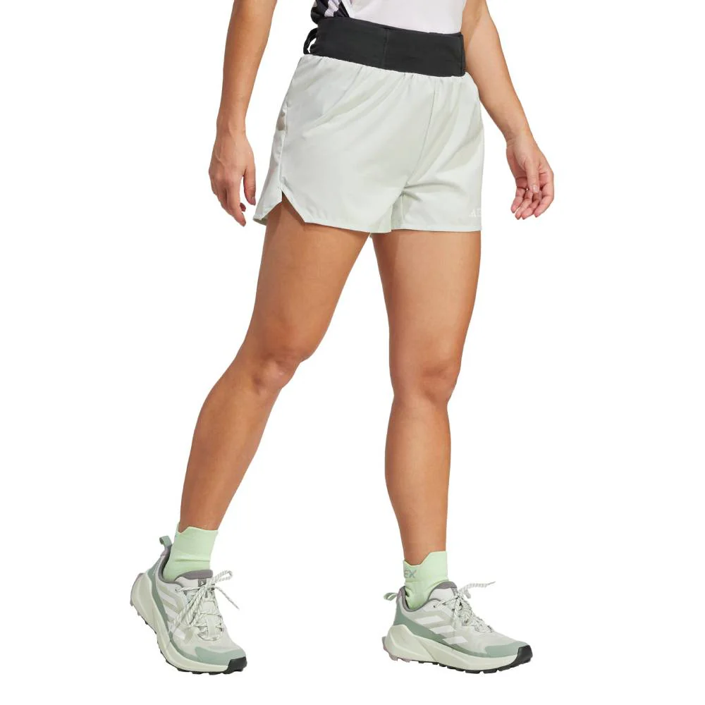 PANTALÓN CORTO ADIDAS TERREX XPERIOR MUJER 5" - Linen Green - Imagen 3