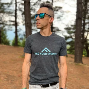 CAMISETA FIND YOUR EVEREST - Silver Stone