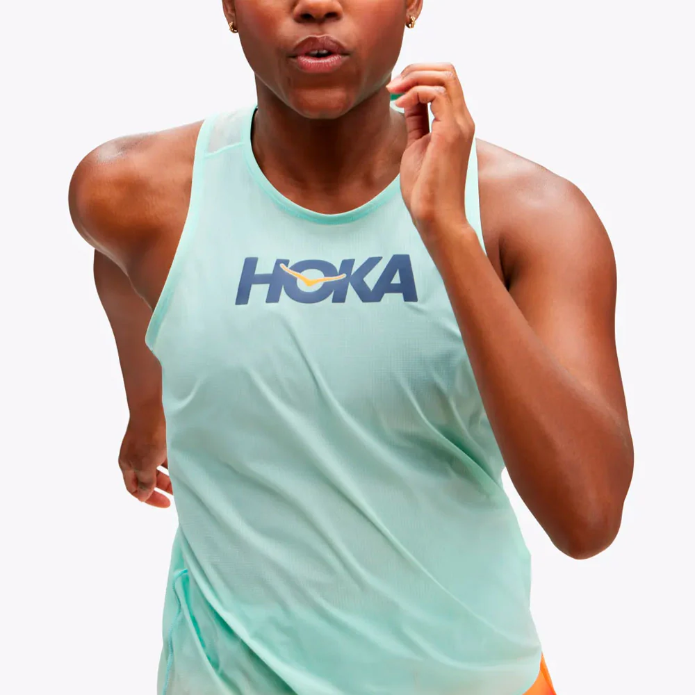 CAMISETA DE TIRANTES HOKA AIROLITE MUJER - Cloudless / Marathon - Imagen 3