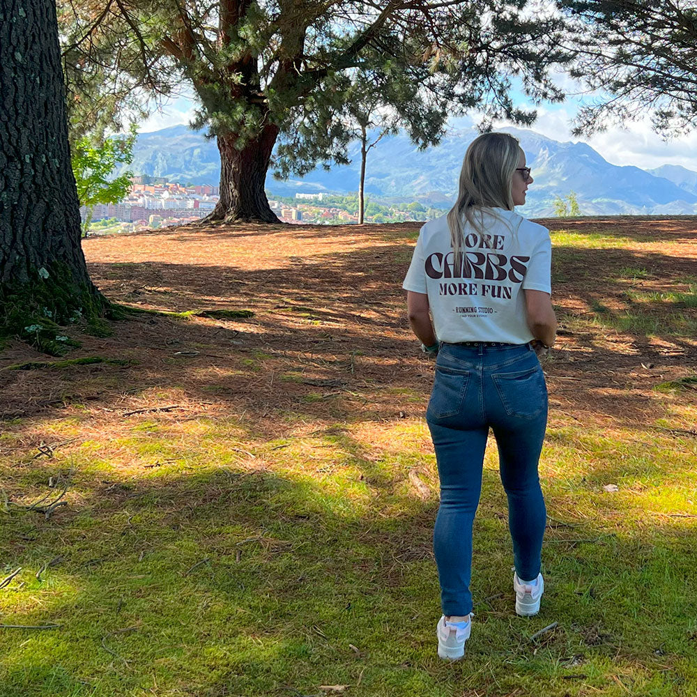 CAMISETA FIND YOUR EVEREST - MORE CARBS MORE FUN - Mangata - Imagen 4