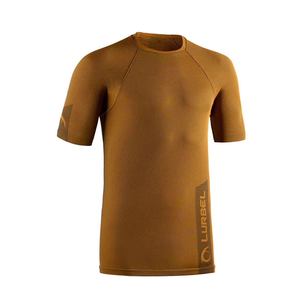 CAMISETA LURBEL HALO AMARILLO AMBAR / NEGRO