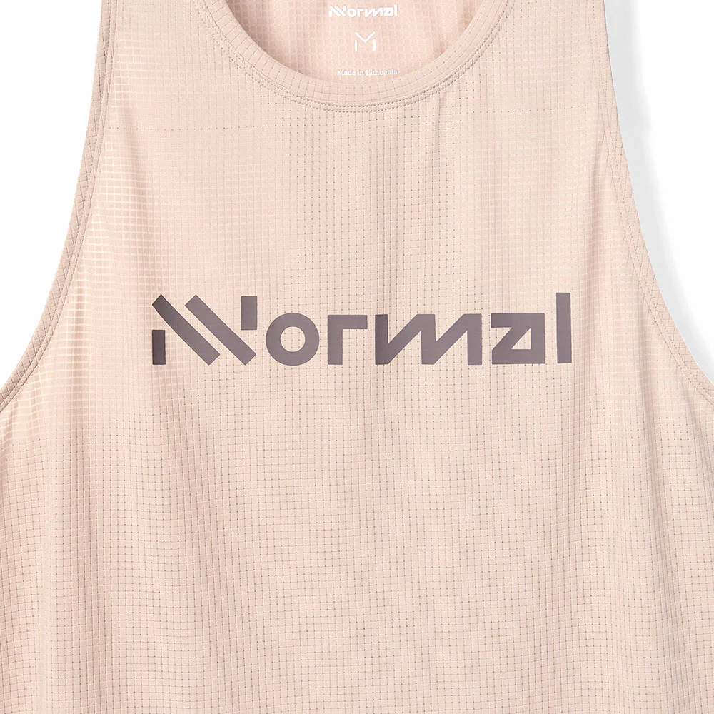 CAMISETA DE TIRANTES NNORMAL RACE TANK 2025 MUJER - Dusty Pink - Imagen 7