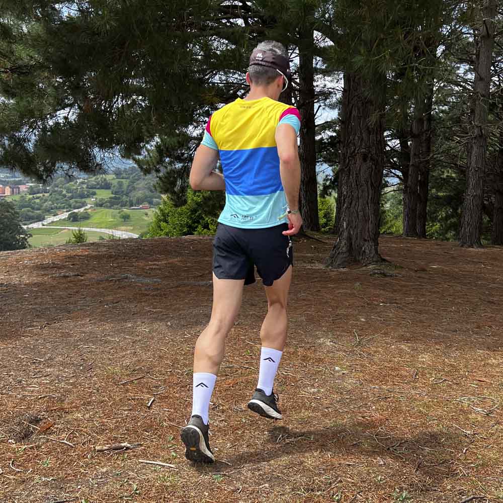 CAMISETA TÉCNICA FIND YOUR EVEREST - Funky - Imagen 8