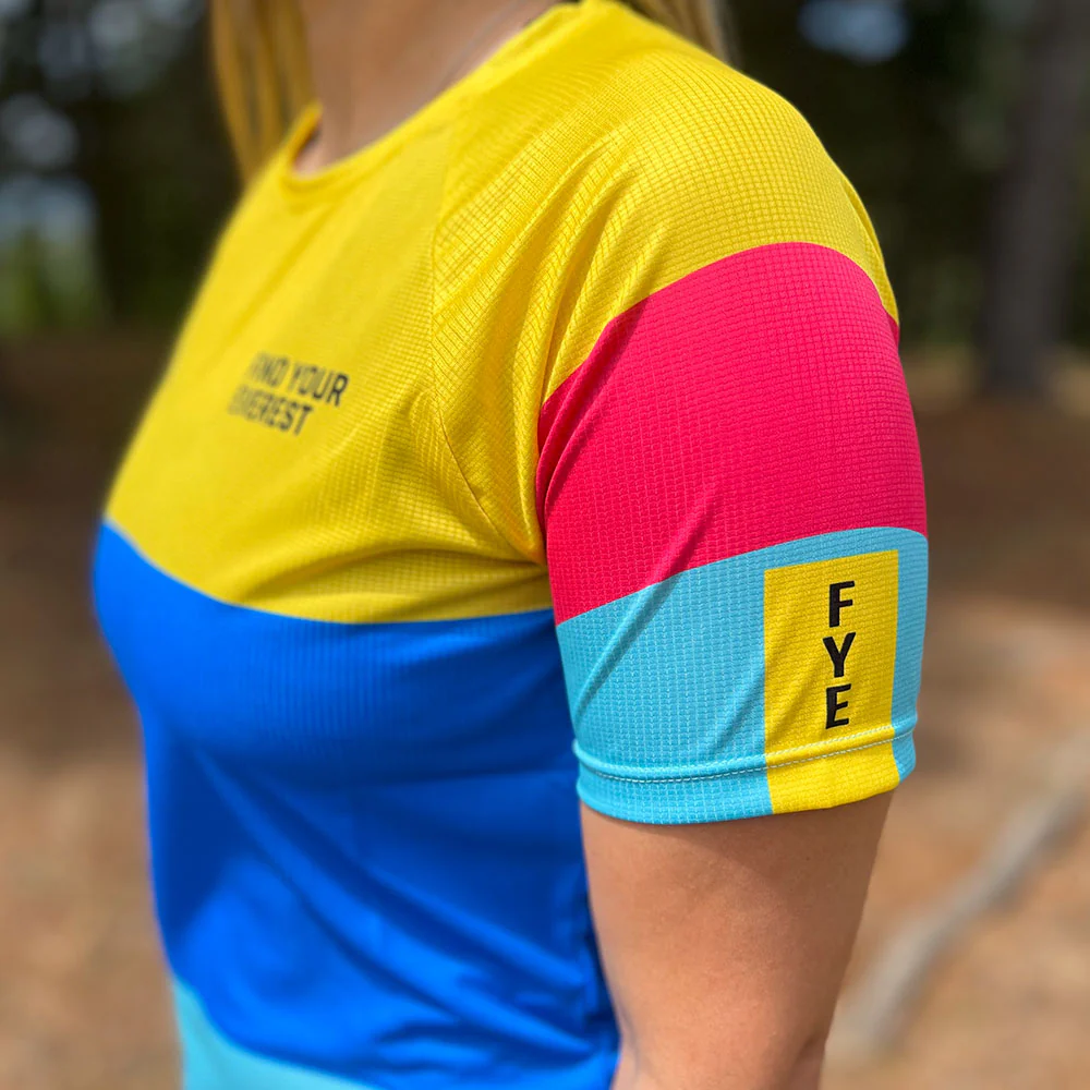 CAMISETA TÉCNICA FIND YOUR EVEREST MUJER - Funky - Imagen 9