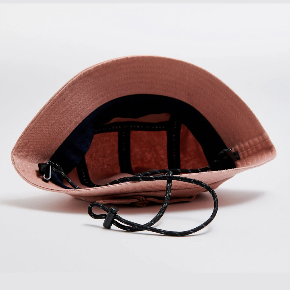 GORRO VÅGA WASHED COTTON BUCKET - Pastel Pink / Navy Blue - Imagen 3