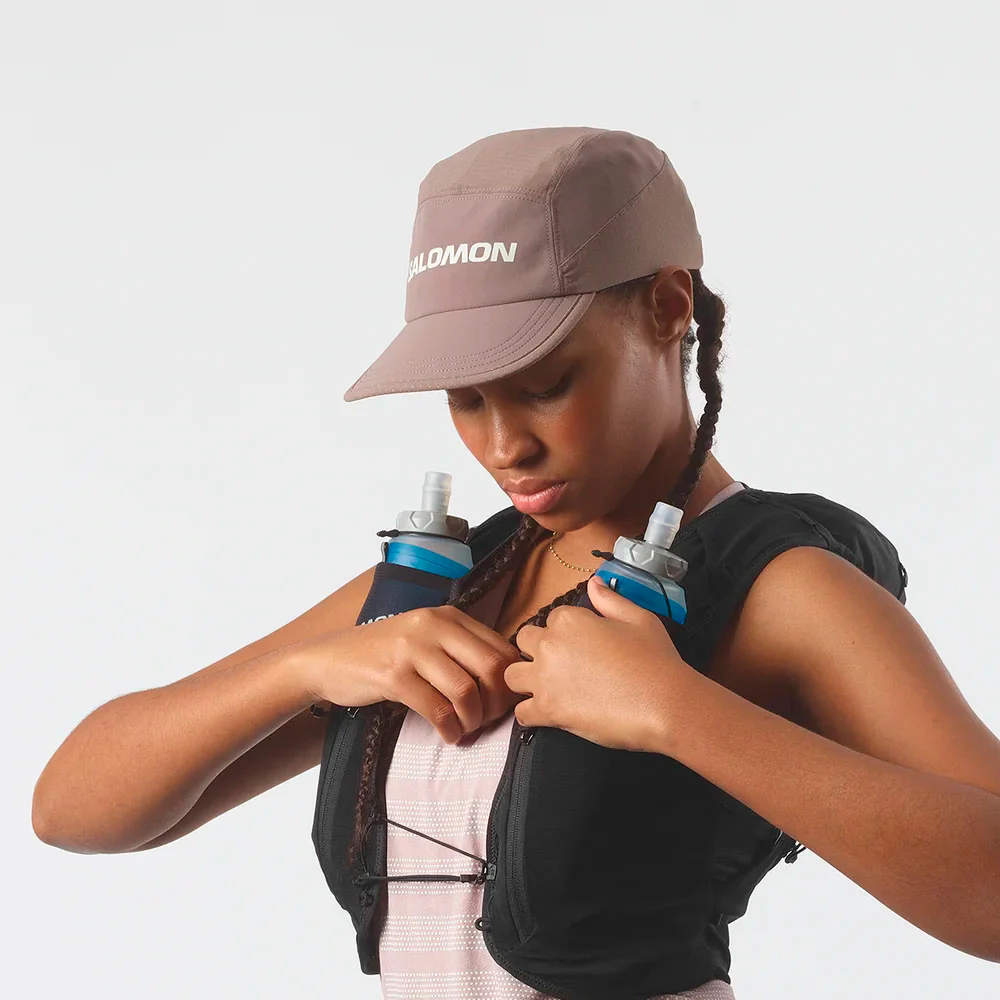 MOCHILA CHALECO SALOMON ADV SKIN 12 MUJER - Black / Asphalt - Imagen 3