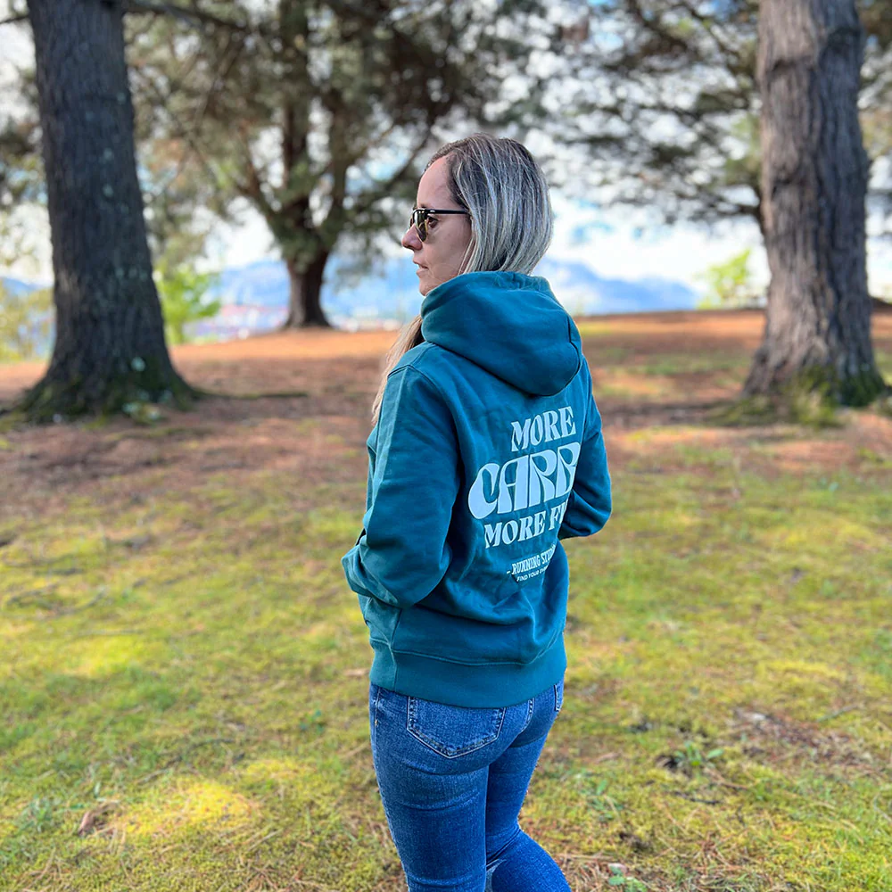 SUDADERA FIND YOUR EVEREST - MORE CARBS MORE FUN - Mori - Imagen 9