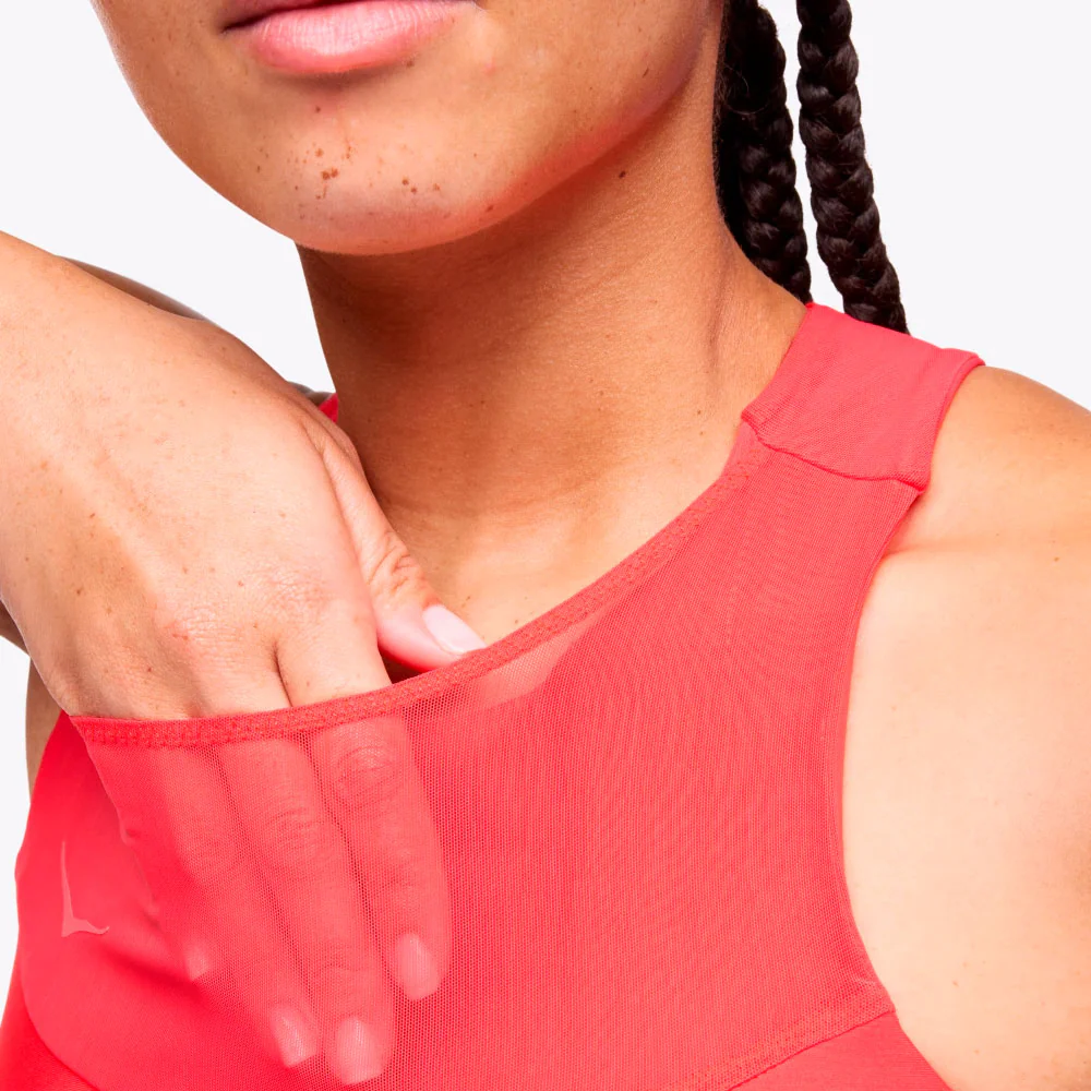 SUJETADOR DEPORTIVO HOKA RACE DAY - Cerise - Imagen 4